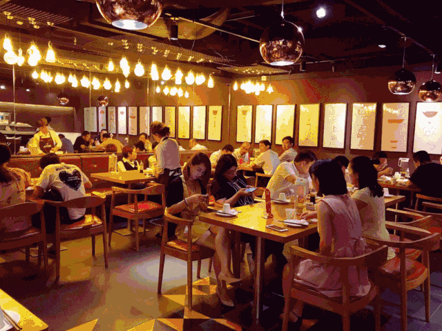 91AV手机看片餐飲行業酒店餐廳廚房幹燥除濕解決方案